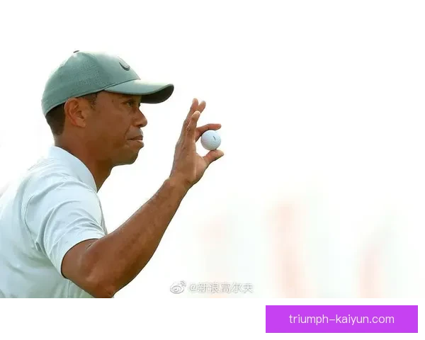 马尔基尼奥斯状态回暖,继续为球队贡献稳定防守表现 马尔基尼奥斯状态回暖,继续为球队贡献稳定防守表现